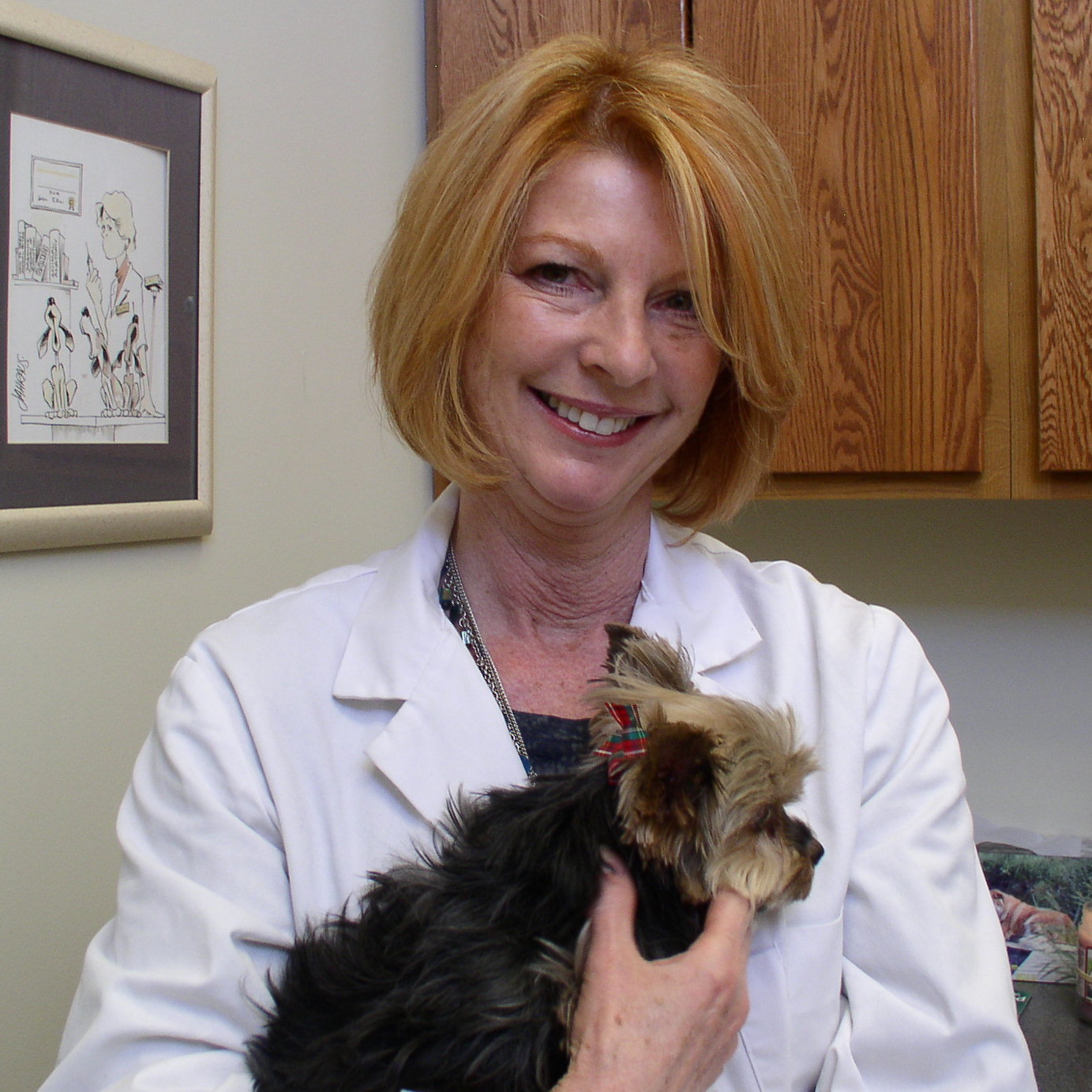 Dr Helen Globus with happy customer -Vetderm Globus